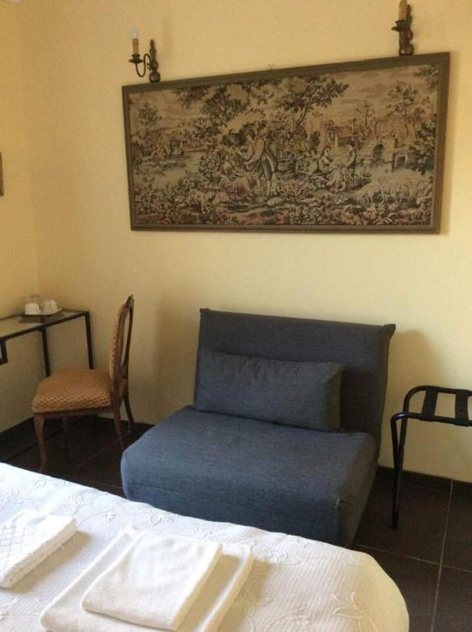 Bed and Breakfast Les Rocailles De La Reine Lamonzie-Montastruc Zewnętrze zdjęcie