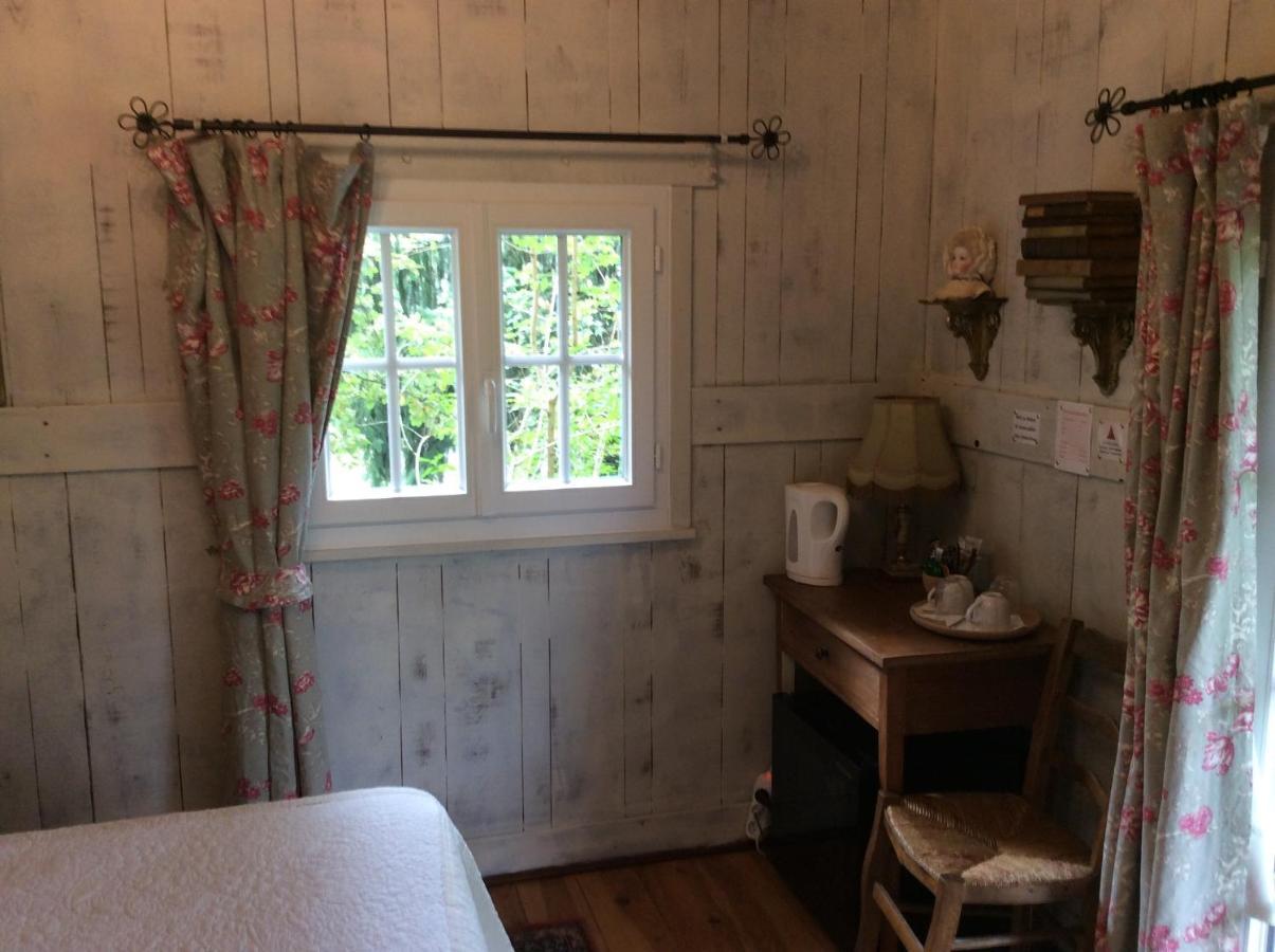 Bed and Breakfast Les Rocailles De La Reine Lamonzie-Montastruc Zewnętrze zdjęcie